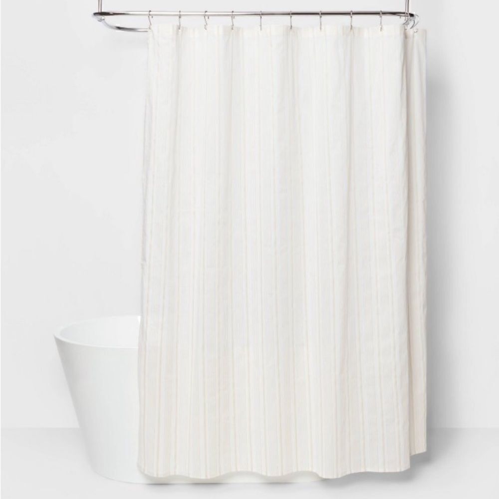 Threshold’s Shower Curtain - Picture 2 of 7